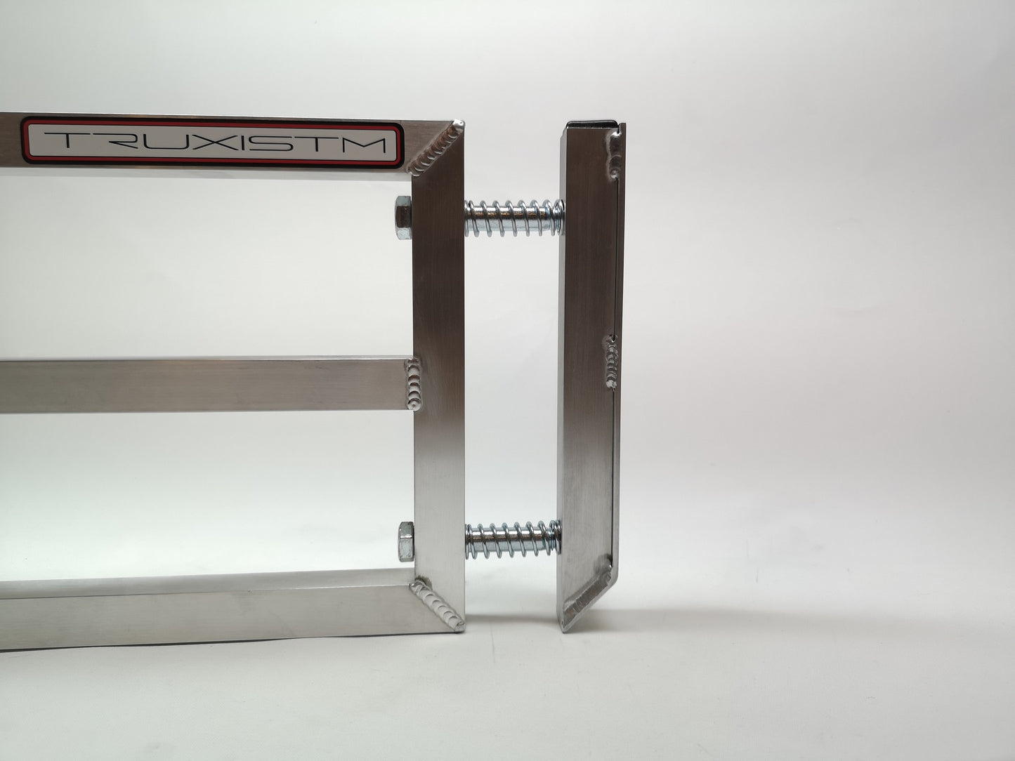 TRUCK BED DIVIDER FORD F-250 / F-350 / F-450 2017-2022